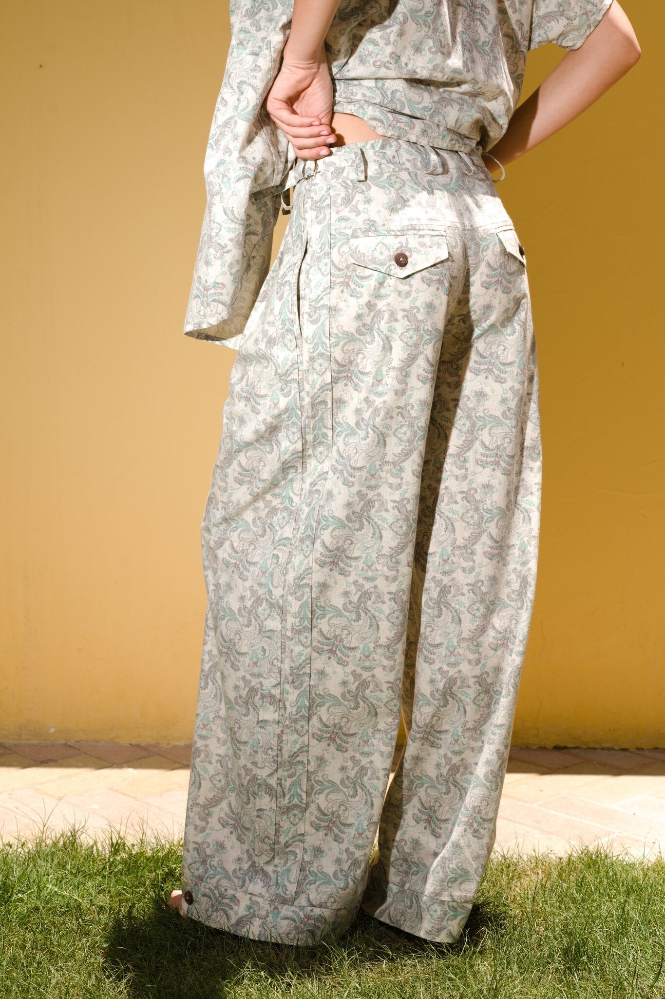 FM Women's Green Paisley Carpenter Pants - Flashmob India Flashmob India  