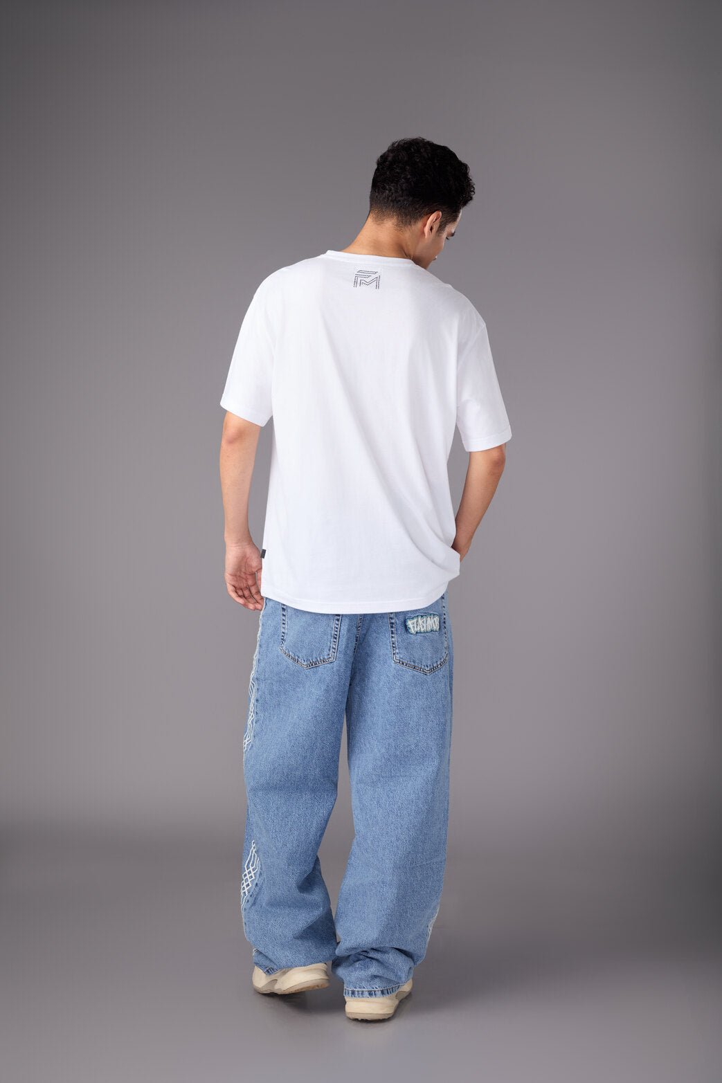 Men’s White Floral Embroidered T-Shirt - Flashmob India Flashmob India Men Tshirt